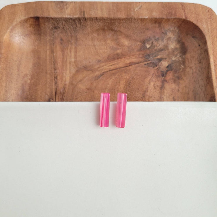 Bella Bar Studs - Pink